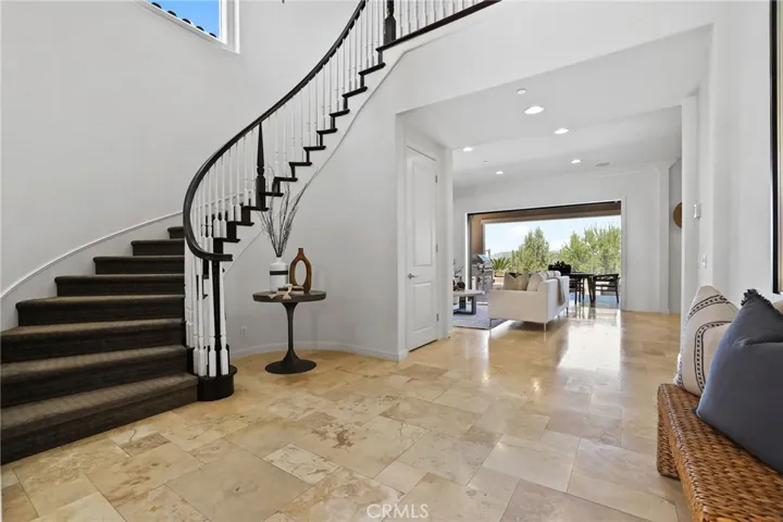 28 Dogwood, Lake Forest, California 92630