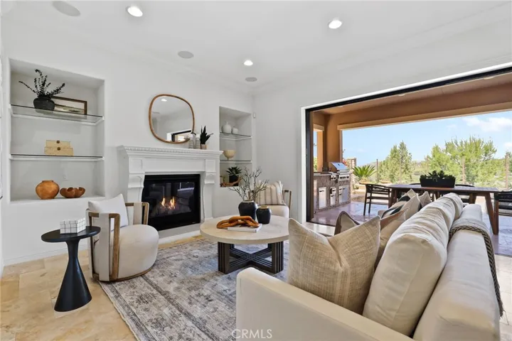 28 Dogwood, Lake Forest, California 92630