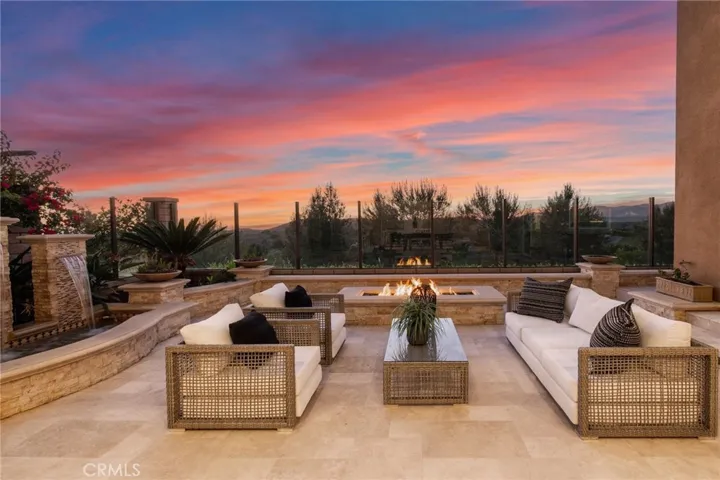 28 Dogwood, Lake Forest, California 92630