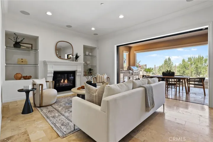 28 Dogwood, Lake Forest, California 92630