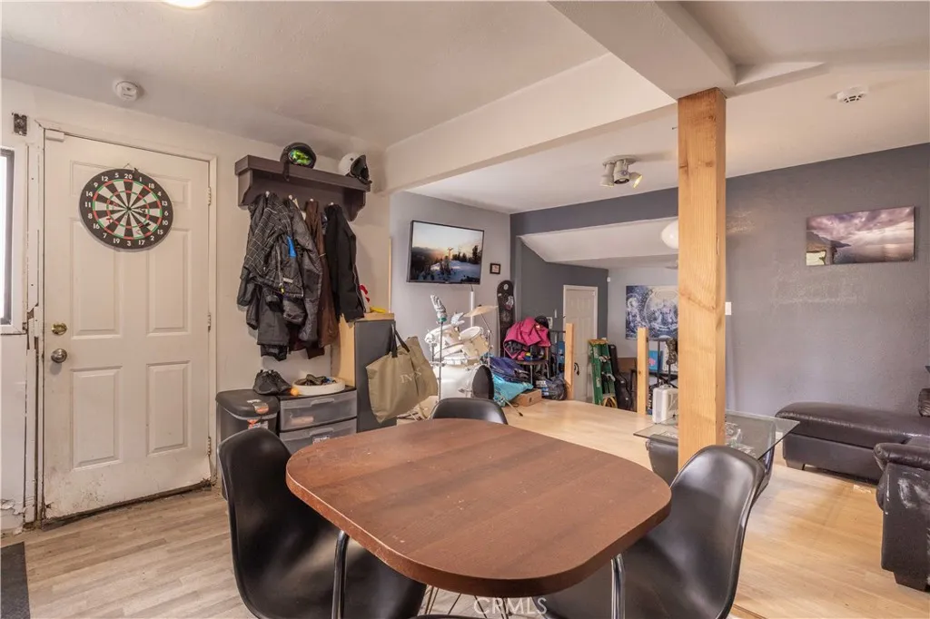 863 Ford Lane, Big Bear Lake, California 92315 home-pic-24