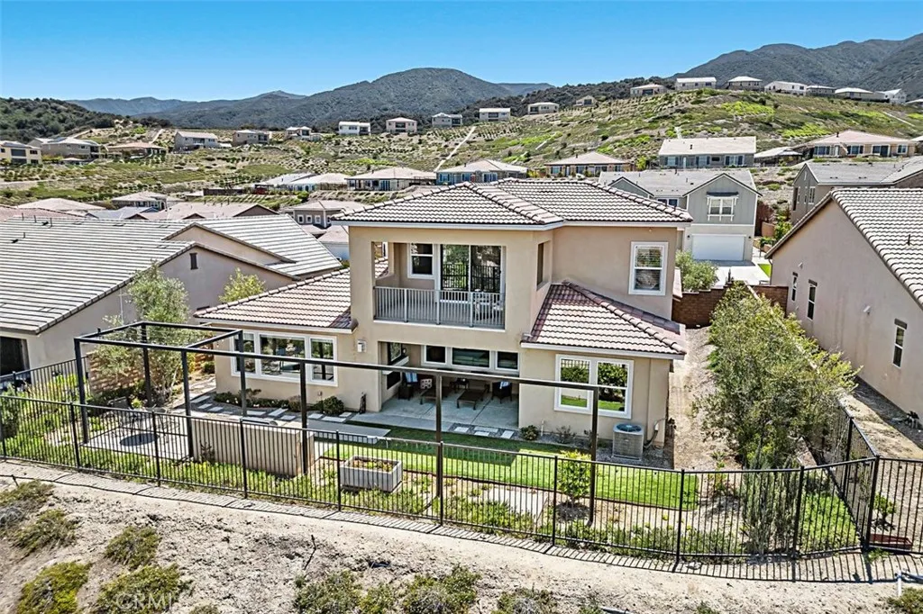 2521 Chad Zeller, Corona, California 92882 home-pic-43