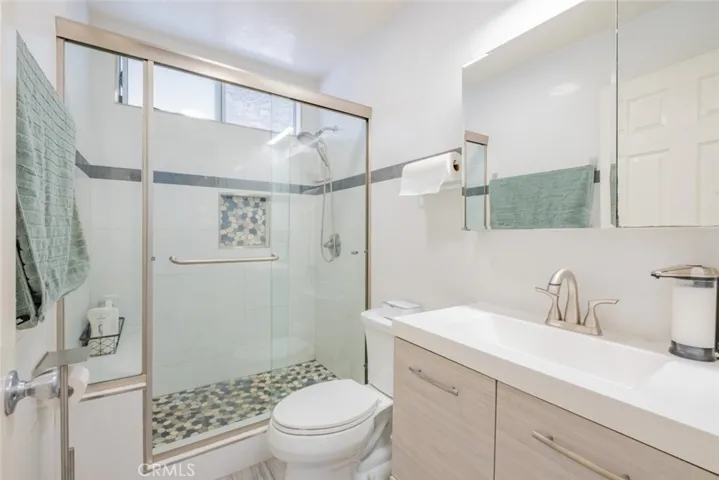 1517 E Garfield Avenue 94, Glendale, California 91205