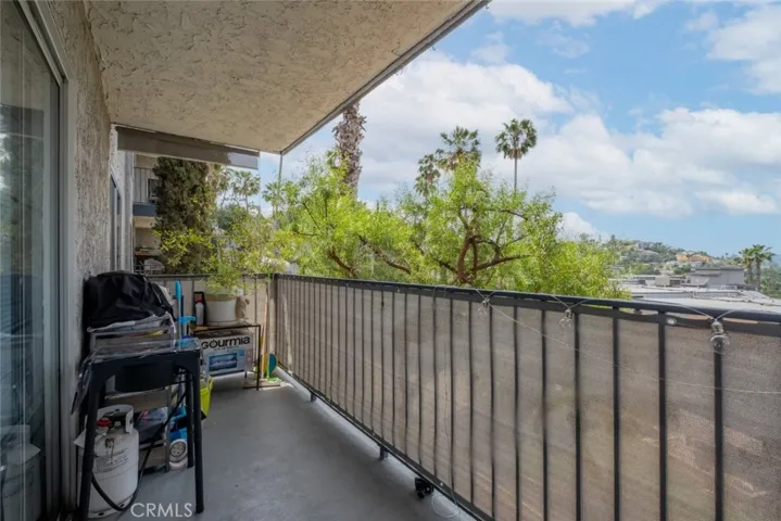 1517 E Garfield Avenue 94, Glendale, California 91205