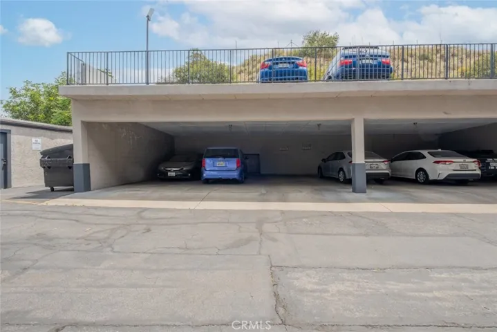 1517 E Garfield Avenue 94, Glendale, California 91205