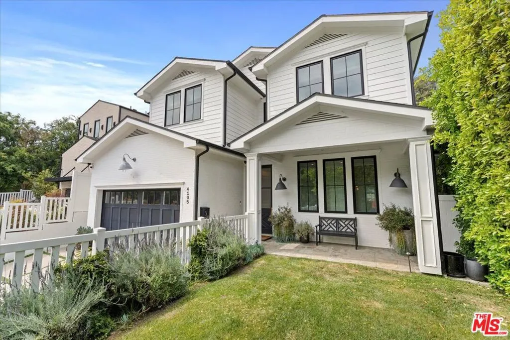 4105 Bellingham Avenue, Studio City, California 91604 home-pic-1