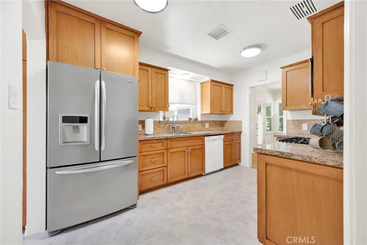1202 Bruce Avenue, Glendale, California 91202