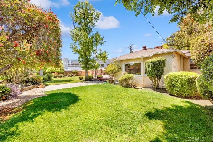 1202 Bruce Avenue, Glendale, California 91202