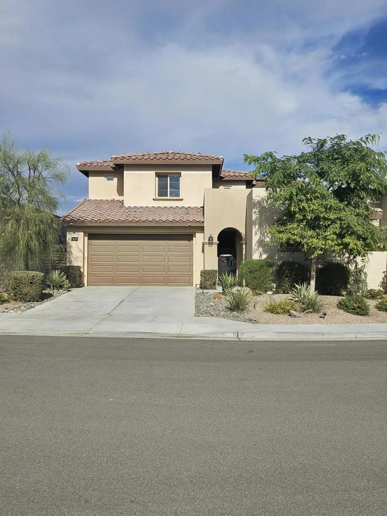 74388 Xavier Court, Palm Desert, California 92211 home-pic-0