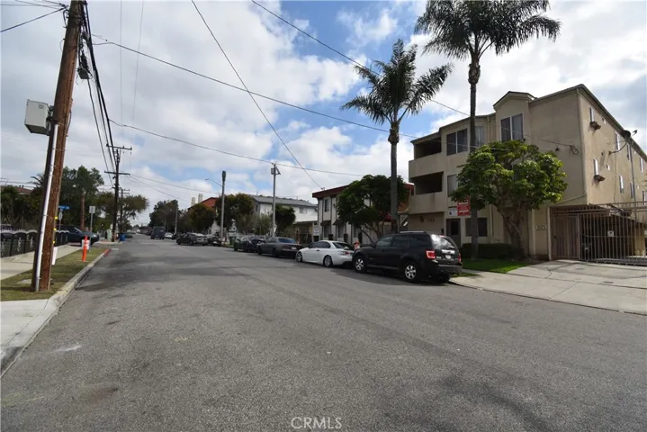 604 Venice Way, Inglewood, California 90302