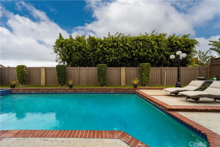 18672 Evergreen Avenue, Yorba Linda, California 92886