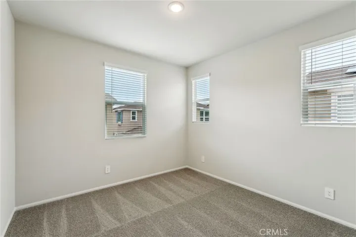 28591 Via Roble, Temecula, California 92591