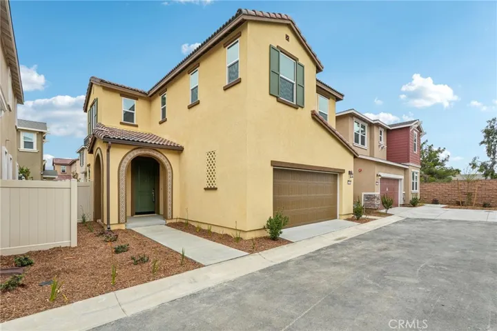 28591 Via Roble, Temecula, California 92591