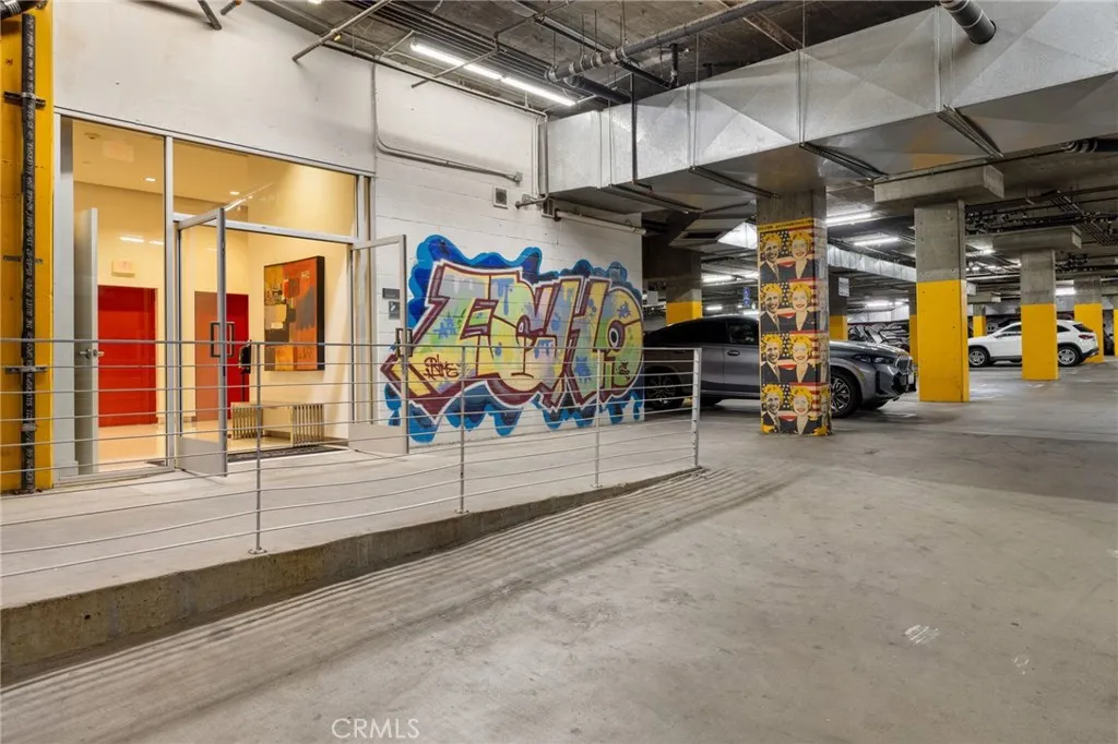 6735 Yucca St 404, Hollywood, California 90028 home-pic-49