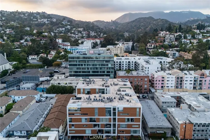 Great location. The Hollywood Bowl is to the left on Highland. Hollywood Blvd is the the right.