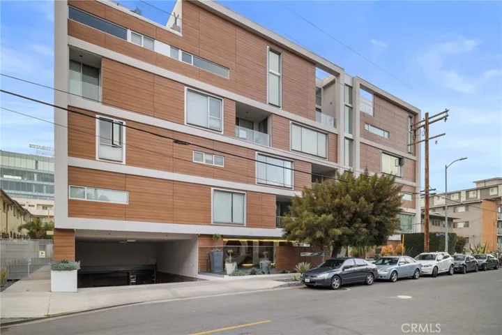 Private gated off street parking garage
