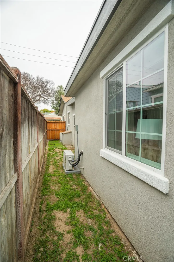 4110 E Vermont Street, Long Beach, California 90814 home-pic-24