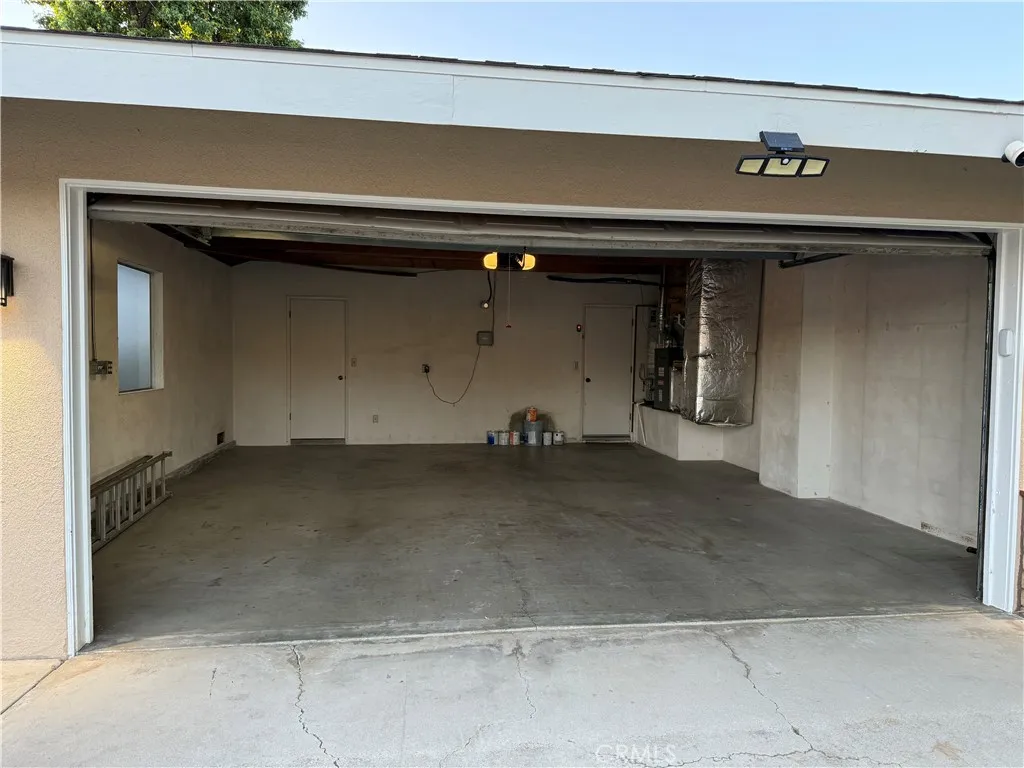 gallery-image 2