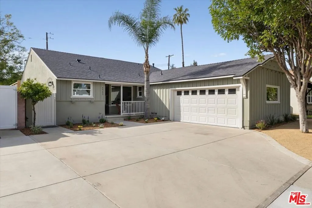 6945 Cedros Avenue, Van Nuys, California 91405 home-pic-33