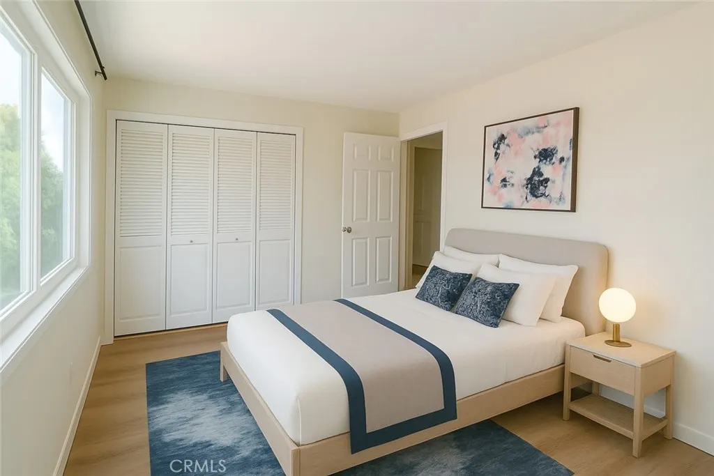 2844 E 3rd Street 210, Long Beach, California 90814 home-pic-4