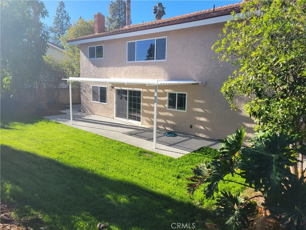 2848 Jadestone Avenue, Simi Valley, California 93063 home-pic-22