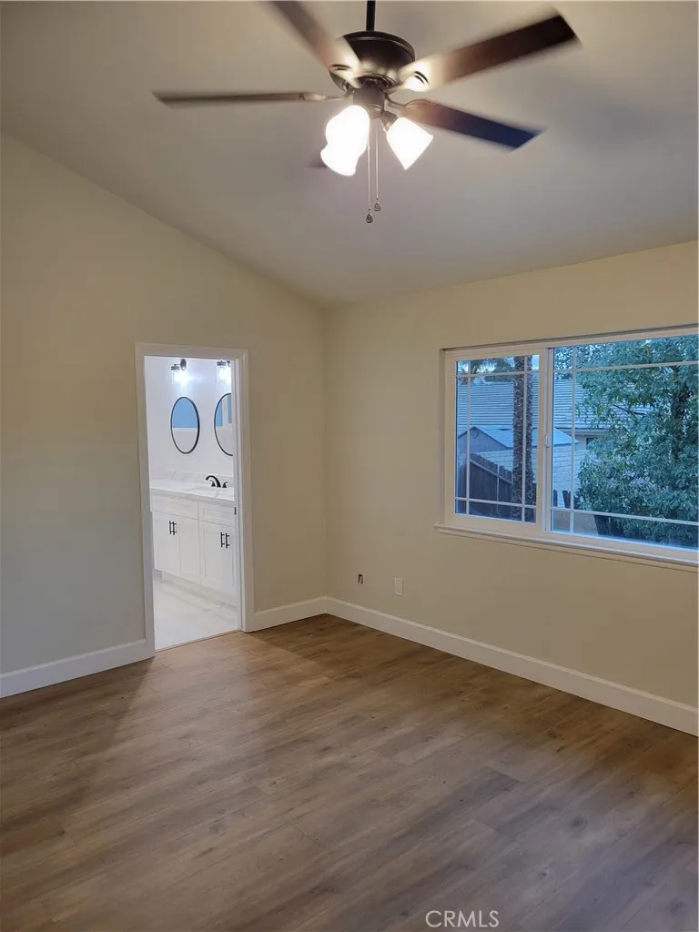 2848 Jadestone Avenue, Simi Valley, California 93063 home-pic-10