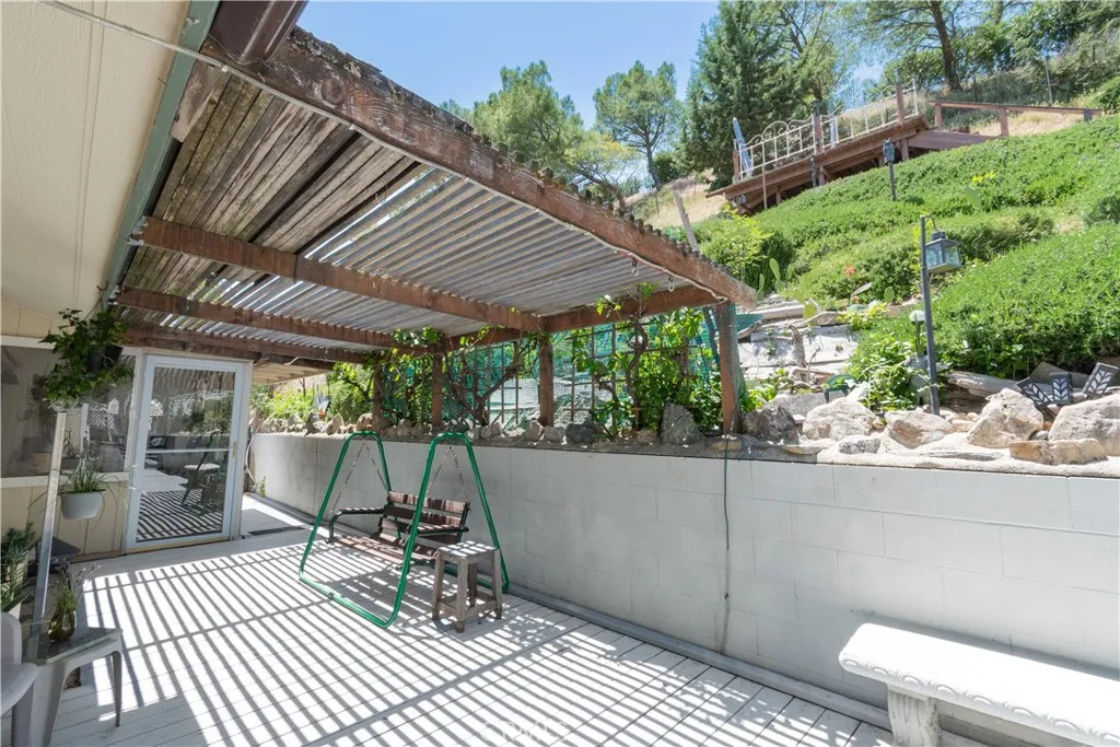 649 Olive St, Paso Robles, California 93446 home-pic-14