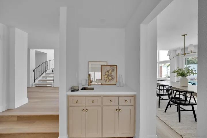 12564 Chetenham Ln, San Diego, California 92128