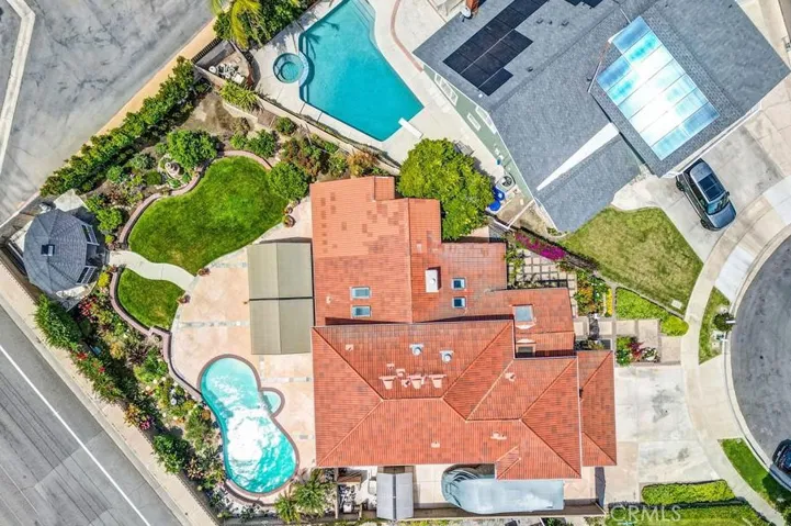 GIANT lot and Amazing backyard!!
