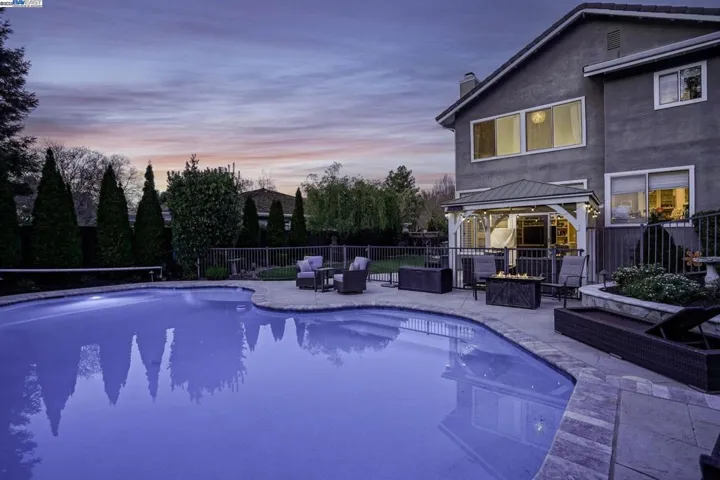1 Heartland Ct, Danville, California 94506