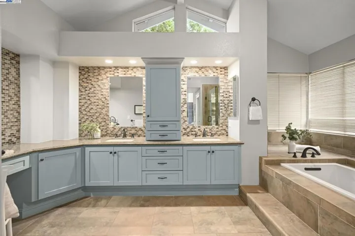 1 Heartland Ct, Danville, California 94506