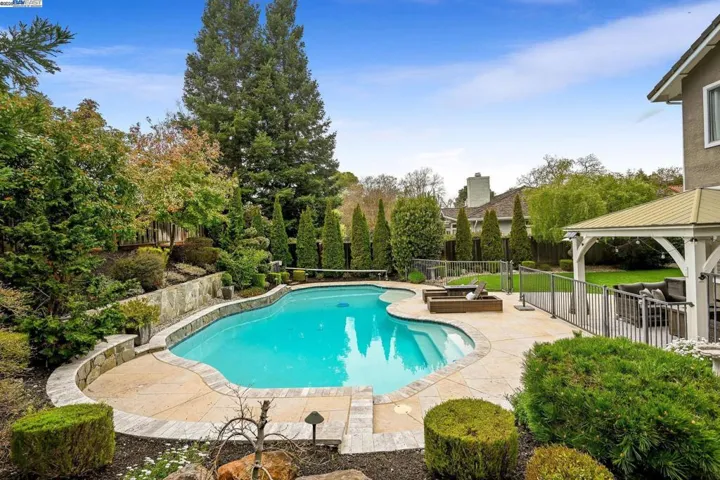 1 Heartland Ct, Danville, California 94506