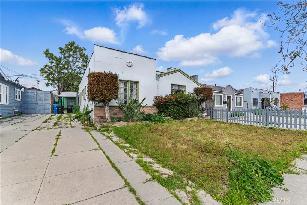 5823 Madden Avenue, Los Angeles, California 90043 home-pic-3