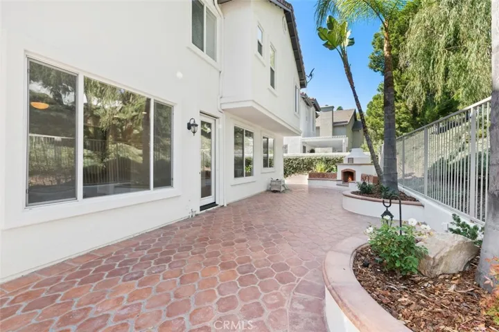 10 Lyon Ridge, Aliso Viejo, California 92656