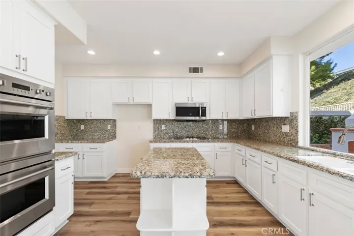 10 Lyon Ridge, Aliso Viejo, California 92656