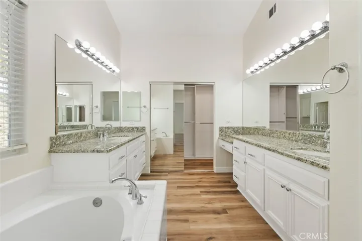 10 Lyon Ridge, Aliso Viejo, California 92656