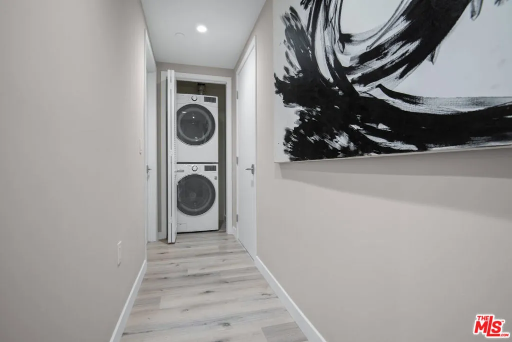 1226 S Bedford Street 404, Los Angeles, California 90035 home-pic-12