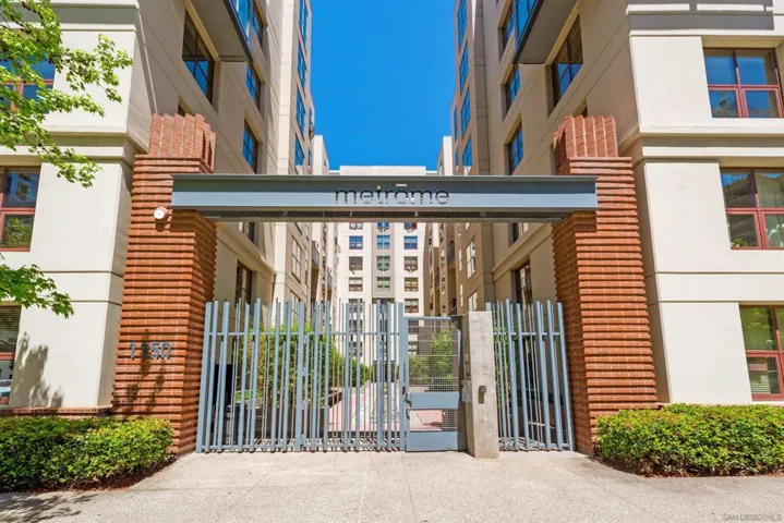 1150 J St 421, San Diego, California 92101