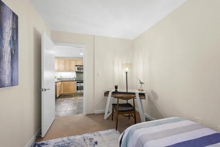 1150 J St 421, San Diego, California 92101