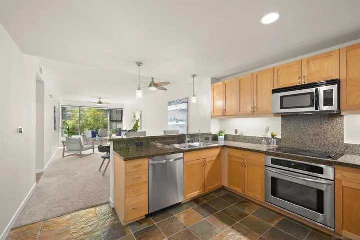 1150 J St 421, San Diego, California 92101