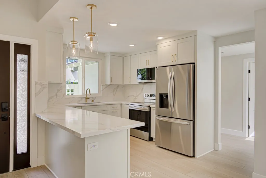 47 Calle Aragon D, Laguna Woods, California 92637, 2 Bedrooms Bedrooms, ,1 BathroomBathrooms,Residential,For Sale,Calle Aragon,OC25107017