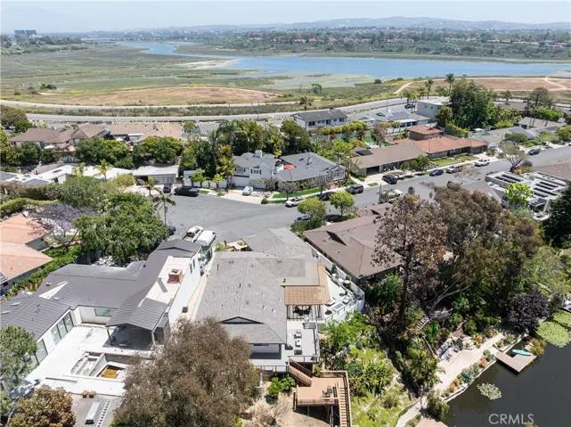 2315 Heather Lane, Newport Beach, California 92660