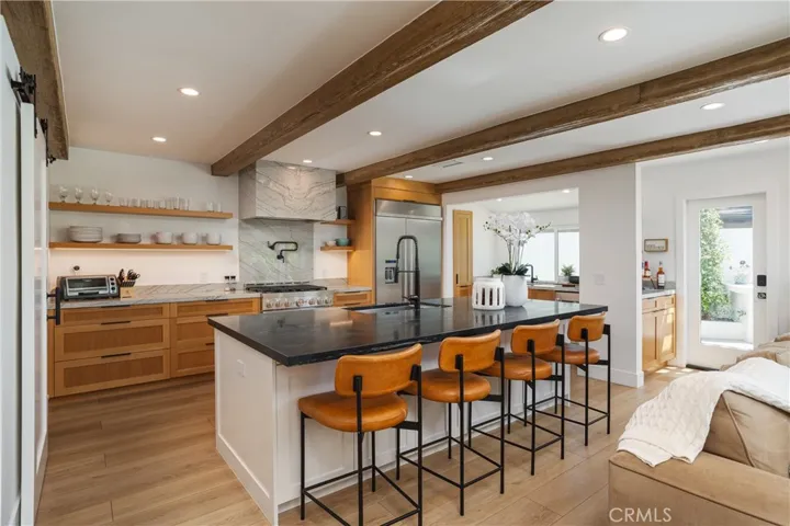2315 Heather Lane, Newport Beach, California 92660