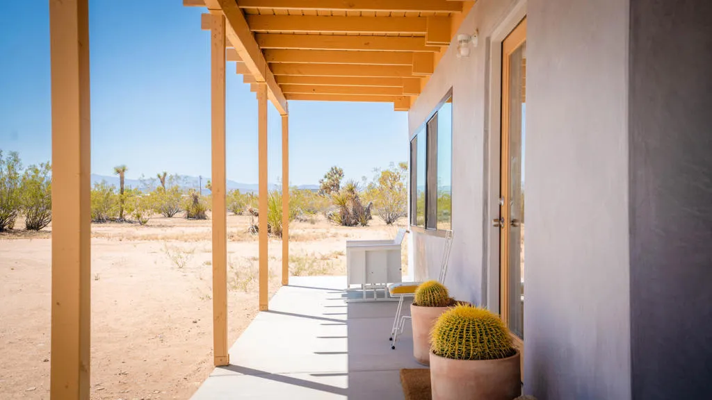 60010 Darlinda Drive, Yucca Valley, California 92284 home-pic-10