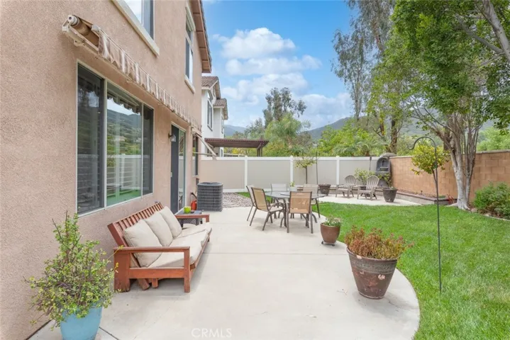 4310 Leonard Way, Corona, California 92883