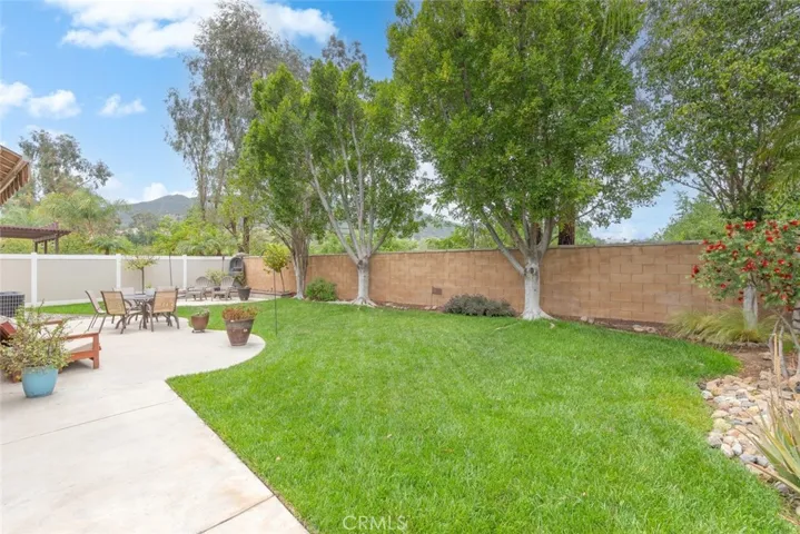 4310 Leonard Way, Corona, California 92883