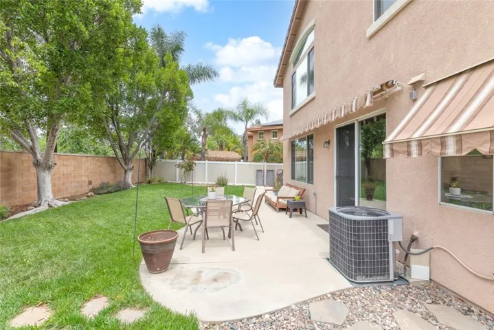 4310 Leonard Way, Corona, California 92883