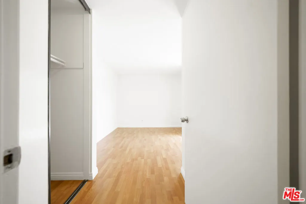 1425 W 12th Street 160, Los Angeles, California 90015 home-pic-11