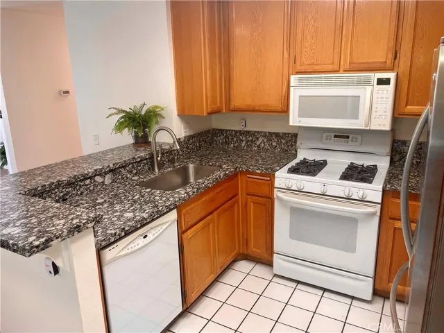 21203 Camelia 34, Lake Forest, California 92630