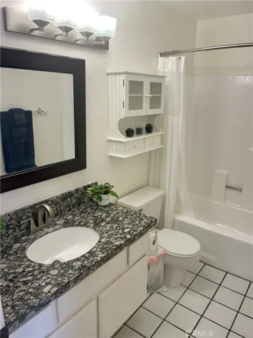 21203 Camelia 34, Lake Forest, California 92630